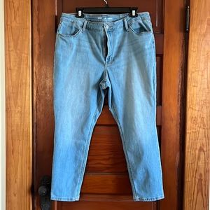 Old Navy womens jeans size 18 short super skinny jean